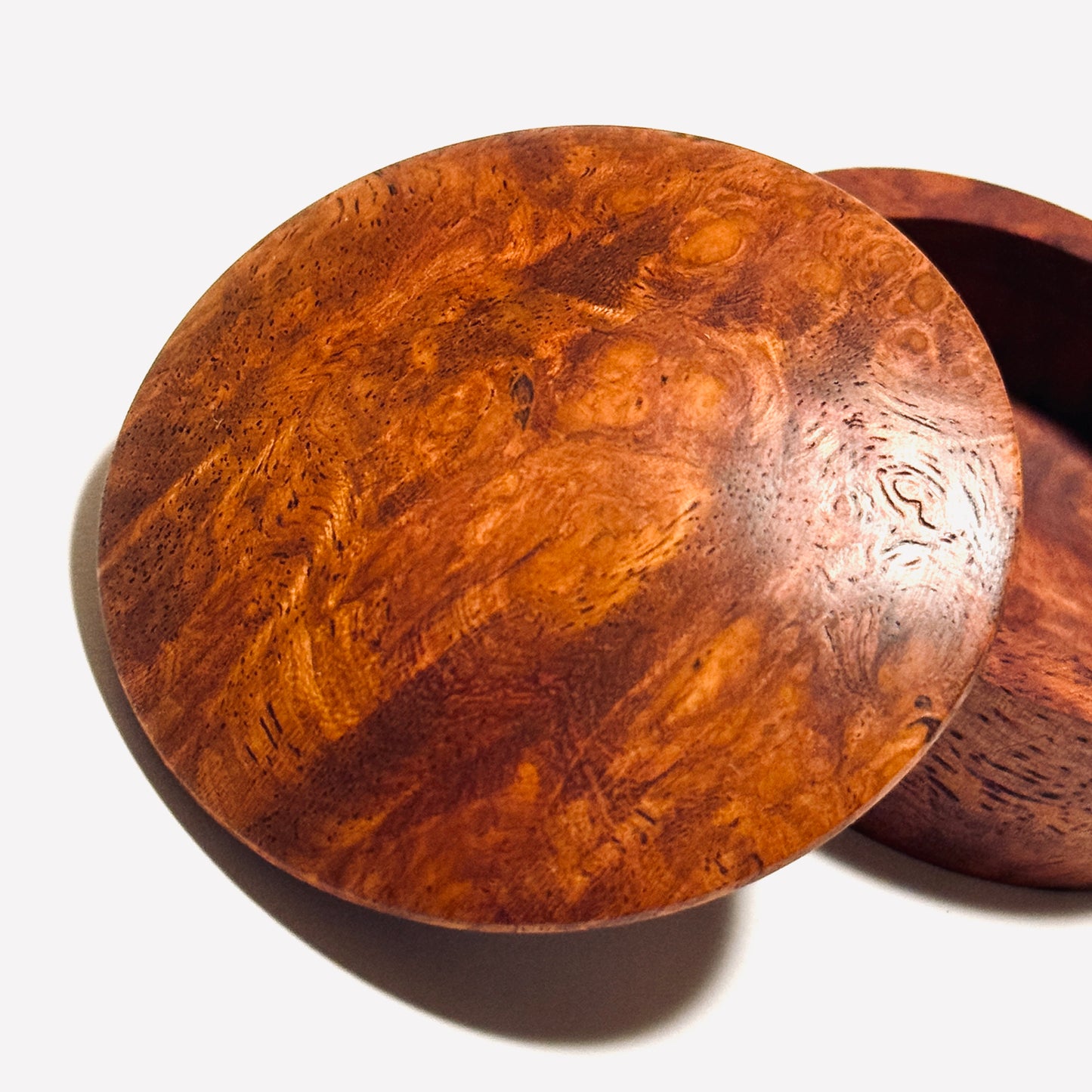 Karin Burl Incense Box, 60mm, New Model, One-Touch Closure, Premium Quality