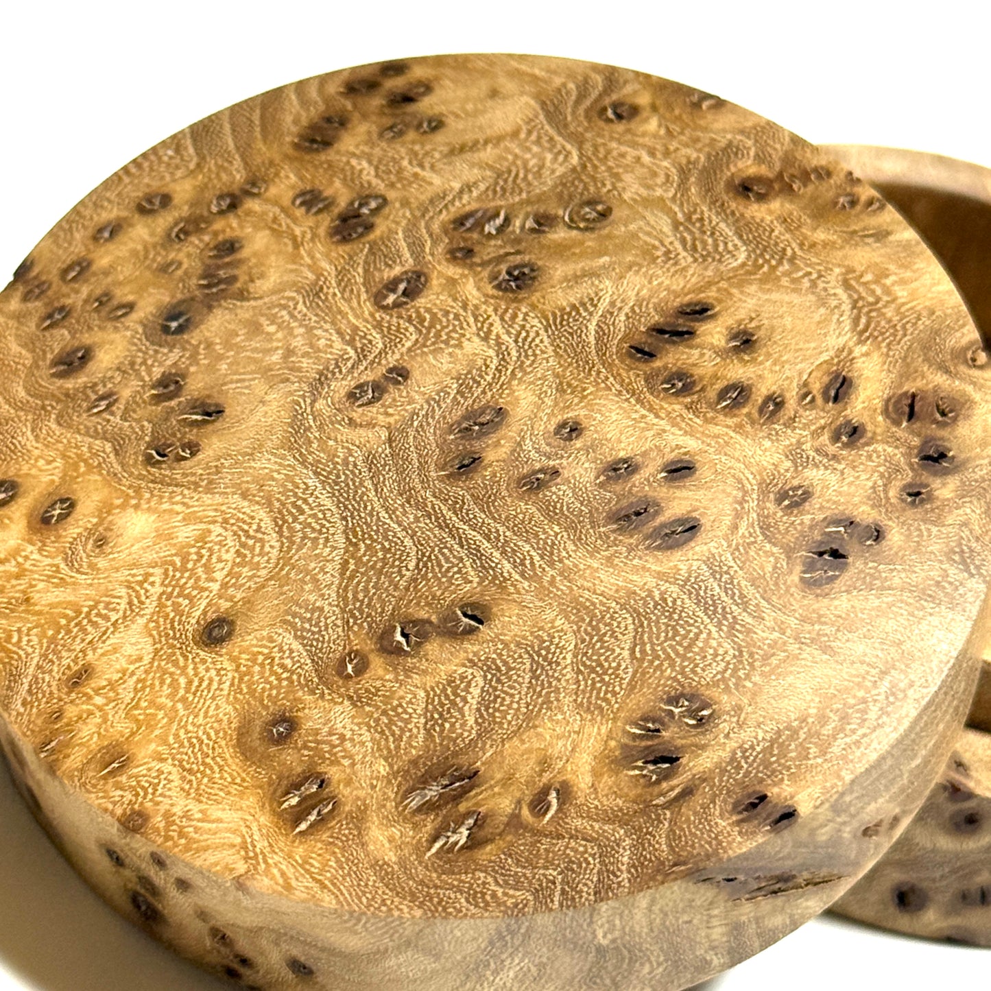Genuine Zelkova burl incense box, 70mm, top quality, straight-sided, one-touch type.