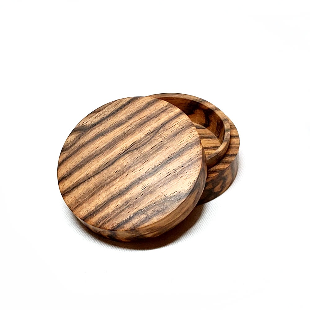 黒柿材香合 　乾燥数十年 自然乾燥 2025年最新】黒柿 材の人気アイテム - メルカリ 黒柿材香合 乾燥数十年