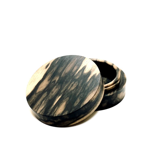 黒柿の香合　孔雀杢　60mm　特上　切立型　1タッチ式