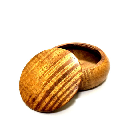 ハワイアンコアの香合　70mm　　まんじゅう型　1タッチ式