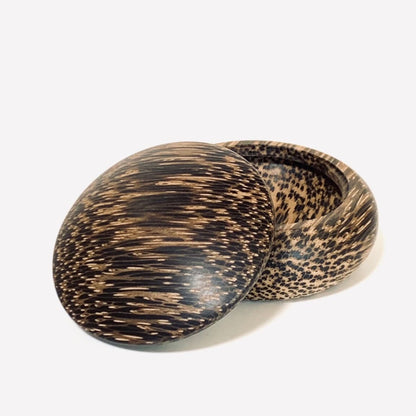 椰子の木（檳榔樹）の香合　60mm　まんじゅう型　1タッチ式