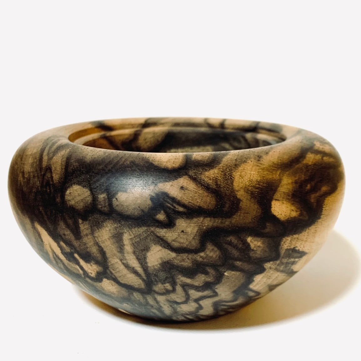 黒柿の香炉　4寸（120mm）頭八型　極上杢