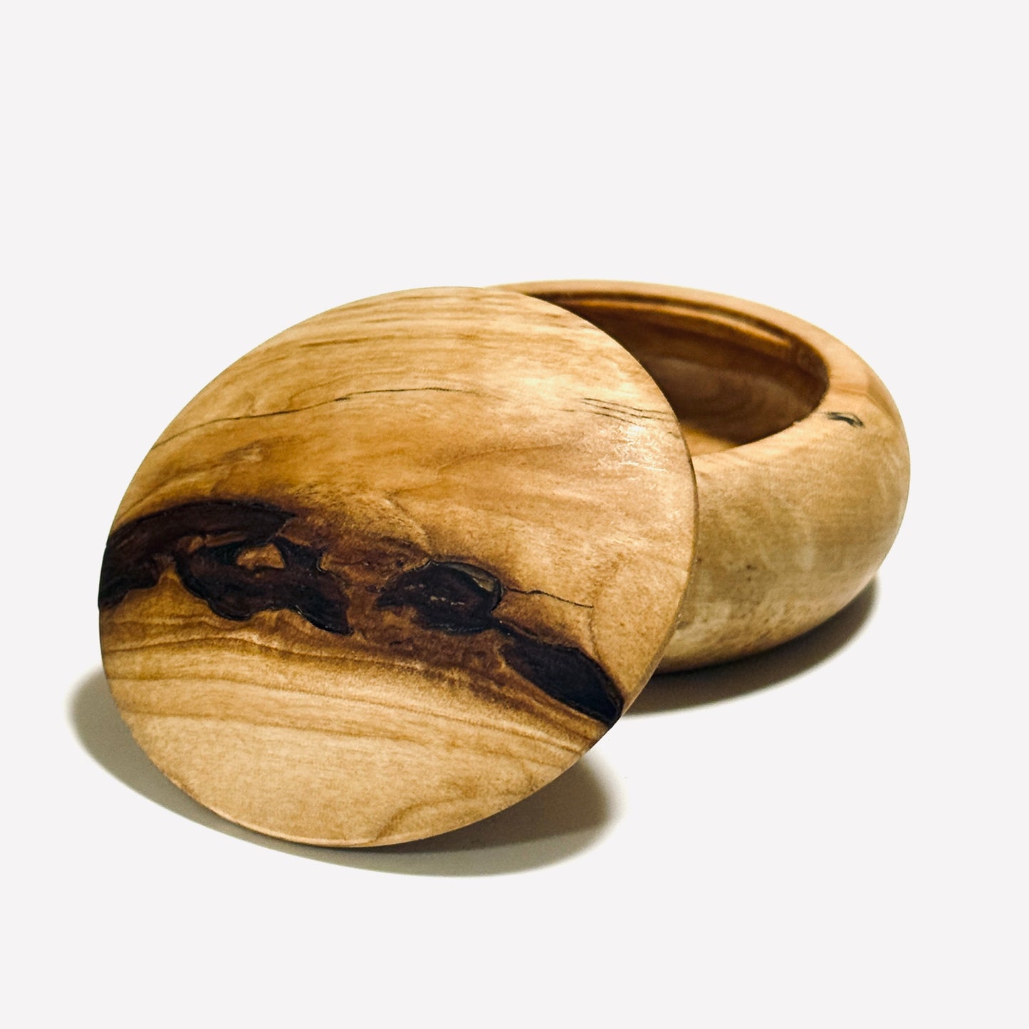 Tochigi wood incense box, knot-shaped, 60mm, bun-shaped, one-touch opening.