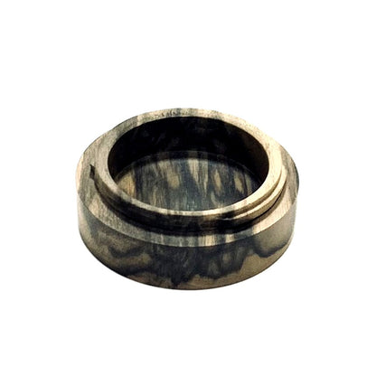 黒柿の香合　孔雀杢　70mm（高さ35mm）　極上　切立型　1タッチ式