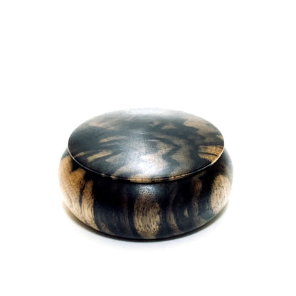 黒柿の香合　孔雀杢　60mm　極上　まんじゅう型　1タッチ式