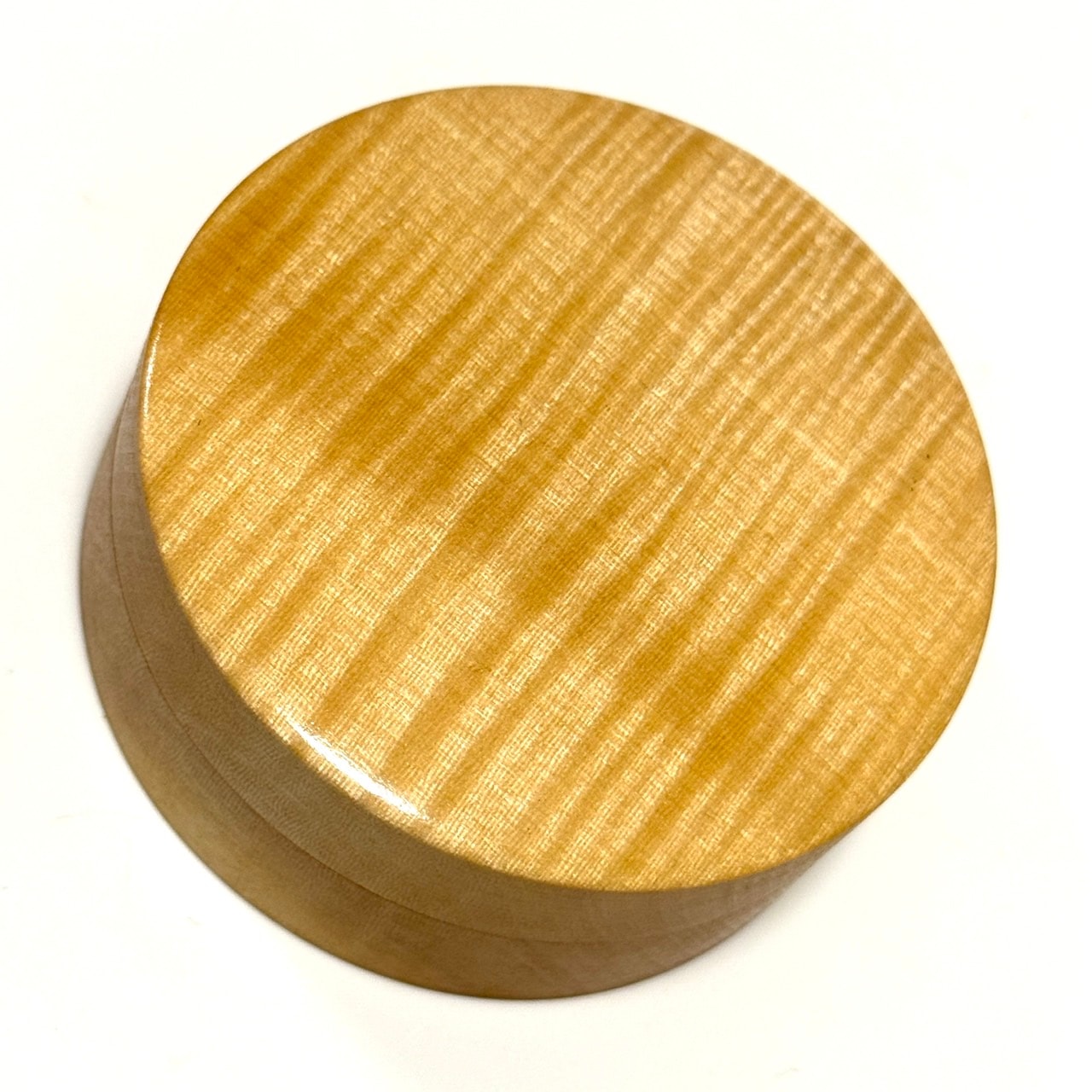 楓虎目杢の香合　70mm　切立型　1タッチ式　極上