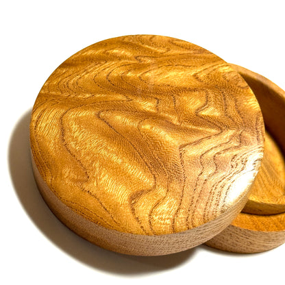 Japanese-made zelkova wood incense box, 70mm, straight-sided, one-touch type.