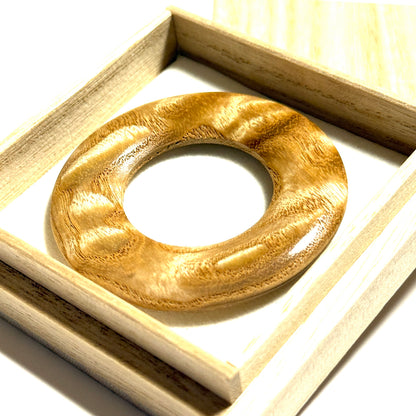 塩地玉杢の環（絡子環）　1寸8分（54mm ）