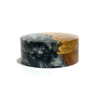 ハイブリッド・ウッドの香合（花梨瘤）　銀色　70mm　切立型　1タッチ式