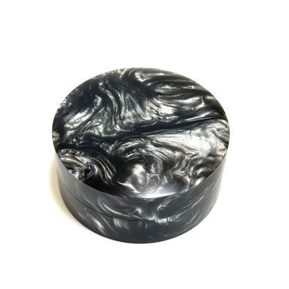 国産高級レジンの香合　銀色　60mm　切立型　1タッチ式