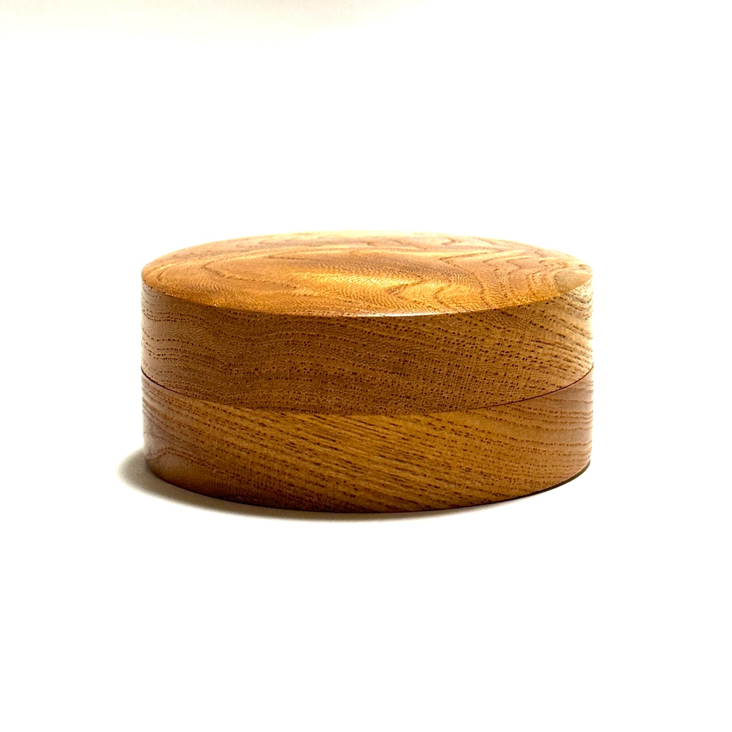 Japanese-made zelkova wood incense box, 70mm, straight-sided, one-touch type.