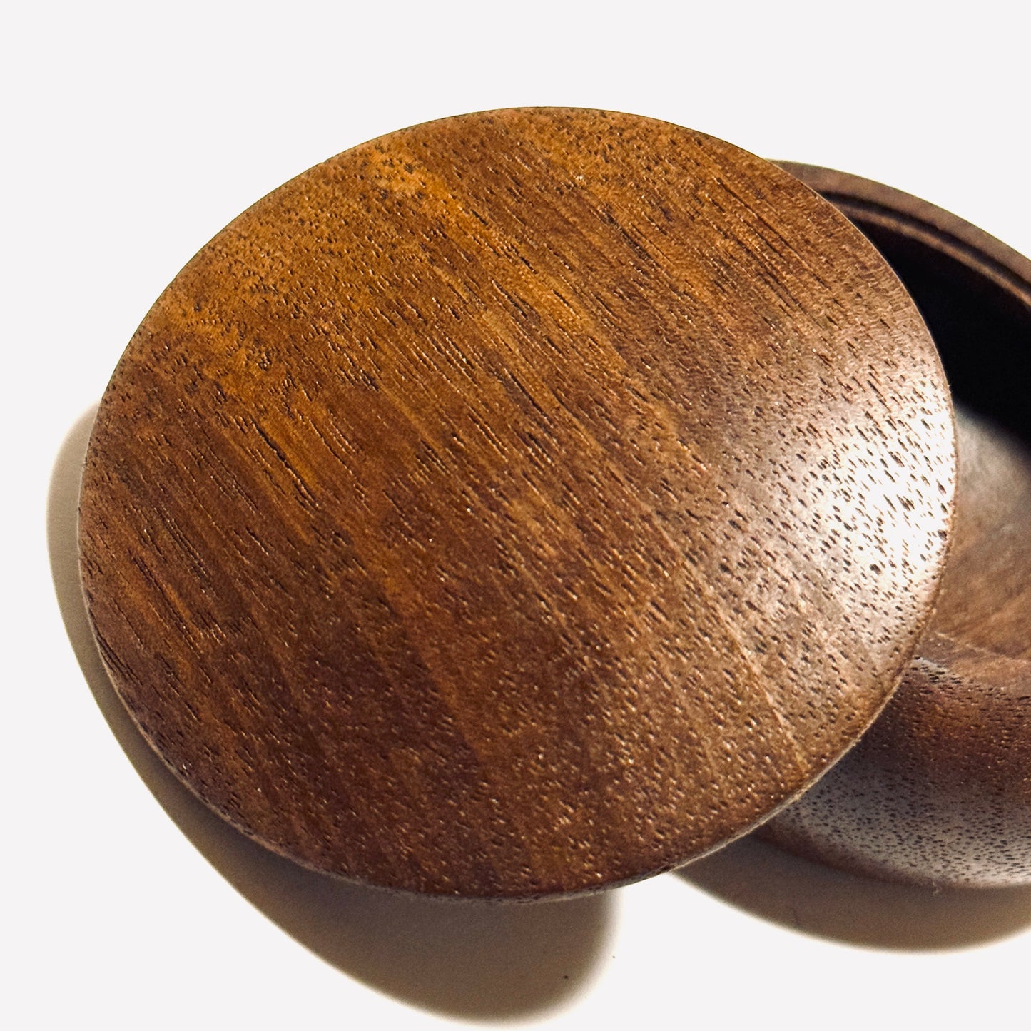 Black walnut incense box, 70mm, straight-sided, one-touch type.