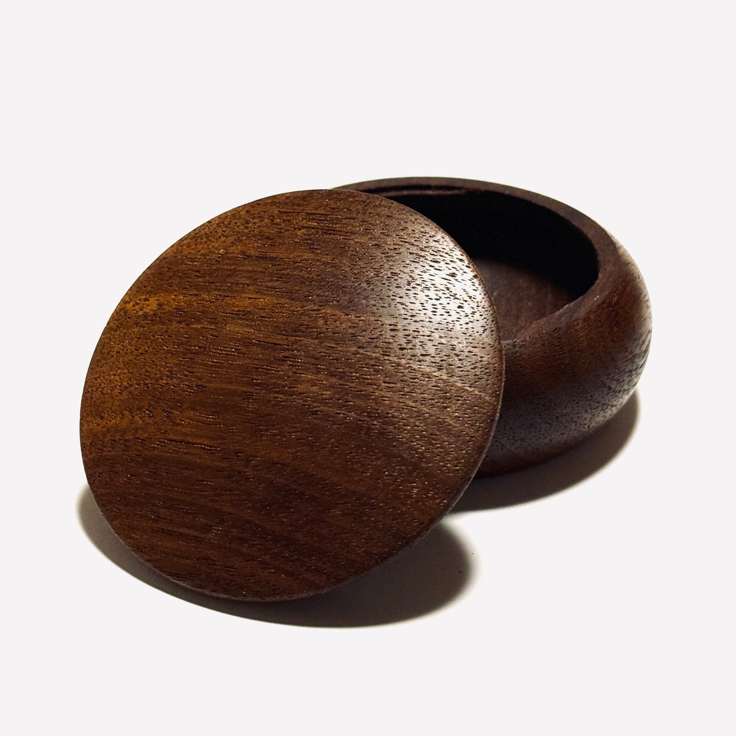 Black walnut incense box, 70mm, straight-sided, one-touch type.