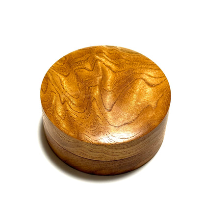 Japanese-made zelkova wood incense box, 70mm, straight-sided, one-touch type.