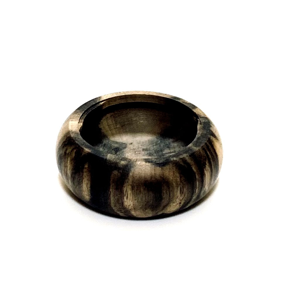 黒柿の香合　孔雀杢　60mm　極上　まんじゅう型　1タッチ式　無垢磨き仕上げ