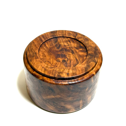 Cedar burl incense burner, titled "Zuikei" (auspicious scenery), 4 inches (120mm diameter), cylindrical shape, top quality.