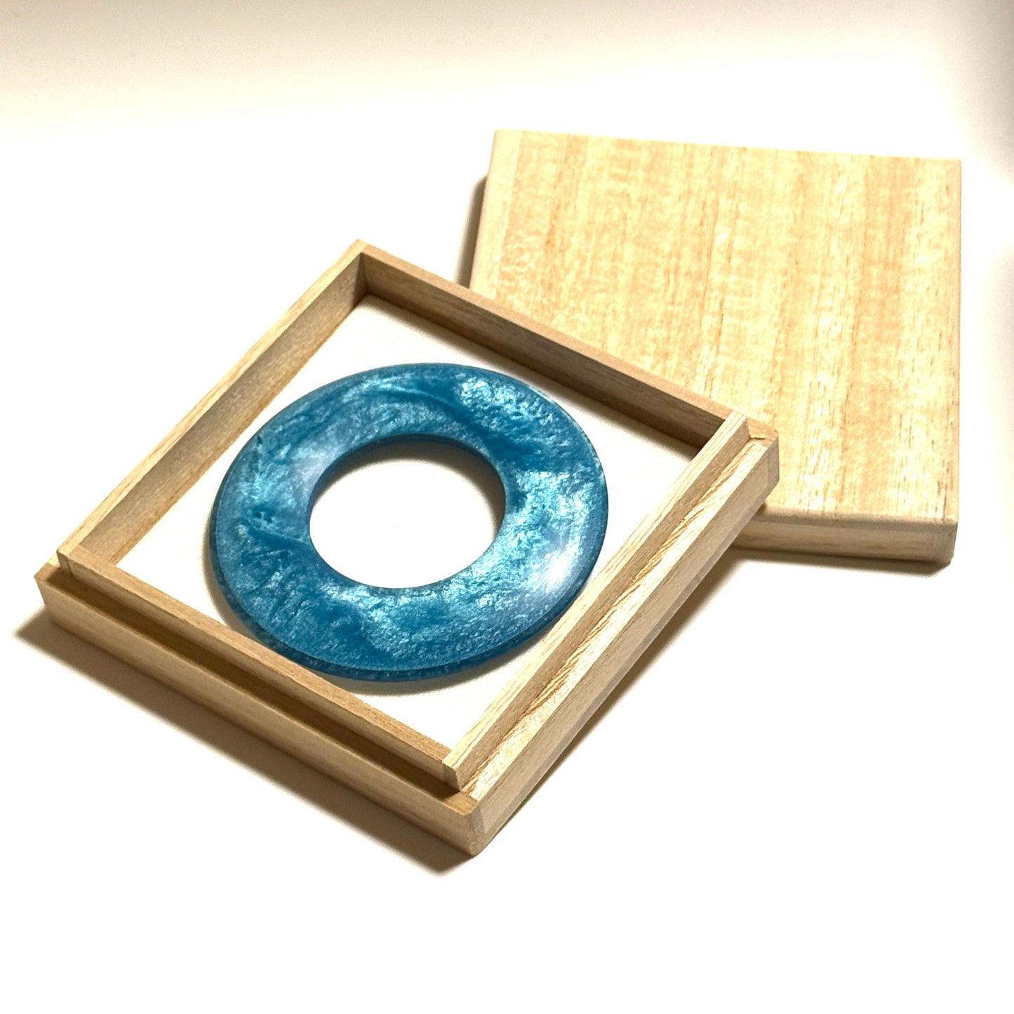 国産高級レジンの環（絡子環）海月　70mm