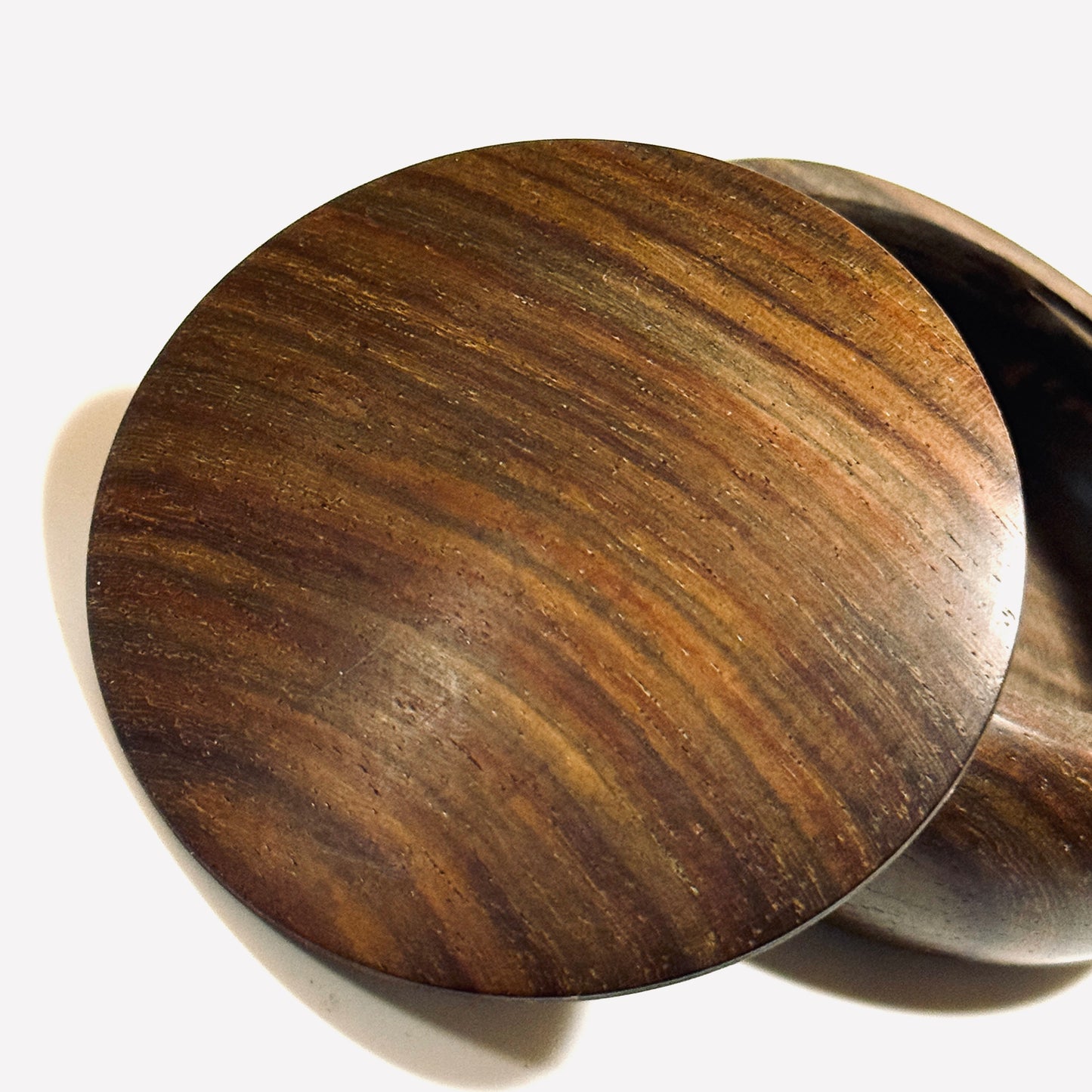 Genuine rosewood incense box, 70mm, bun-shaped, one-touch type.