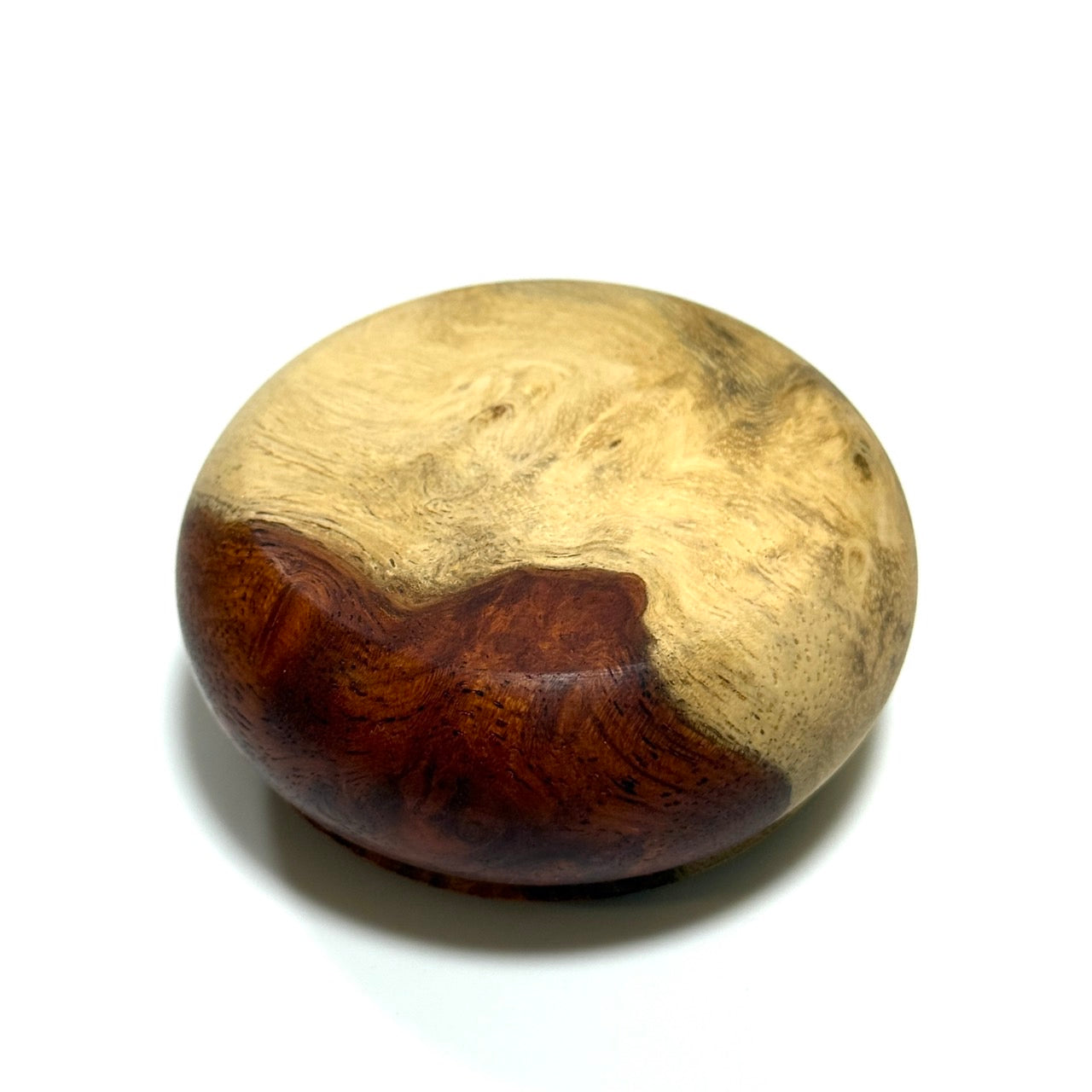 花梨瘤紅白杢の香合　70mm　まんじゅう型　1タッチ式