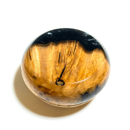 ハイブリッド・ウッドの香合（胡桃瘤）　墨色　70mm　まんじゅう型　1タッチ式